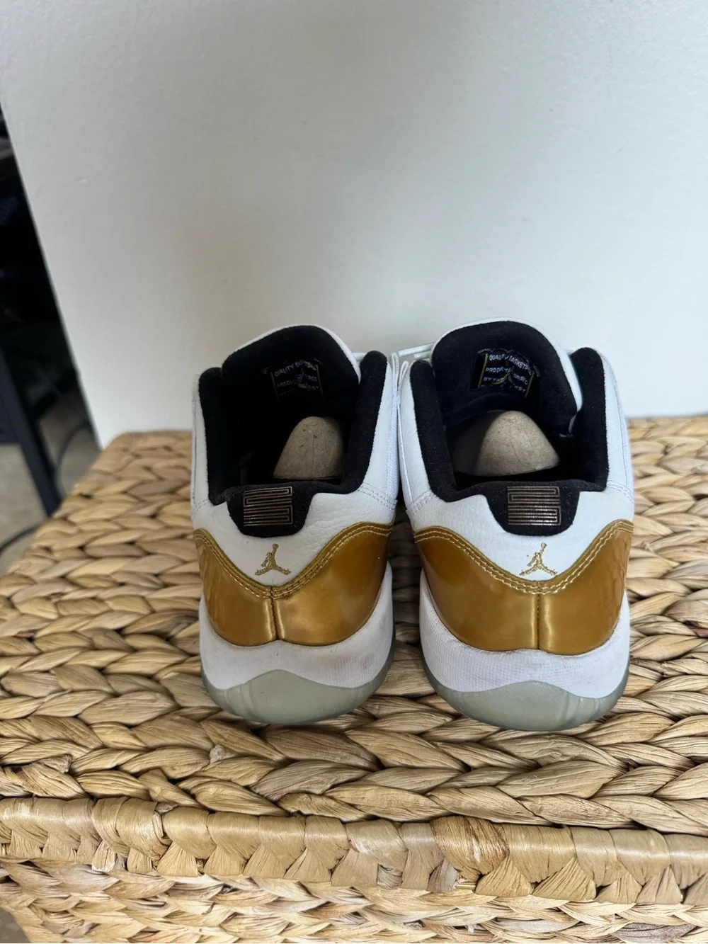 Nike Kids White and Gold Low-Top Sneakers